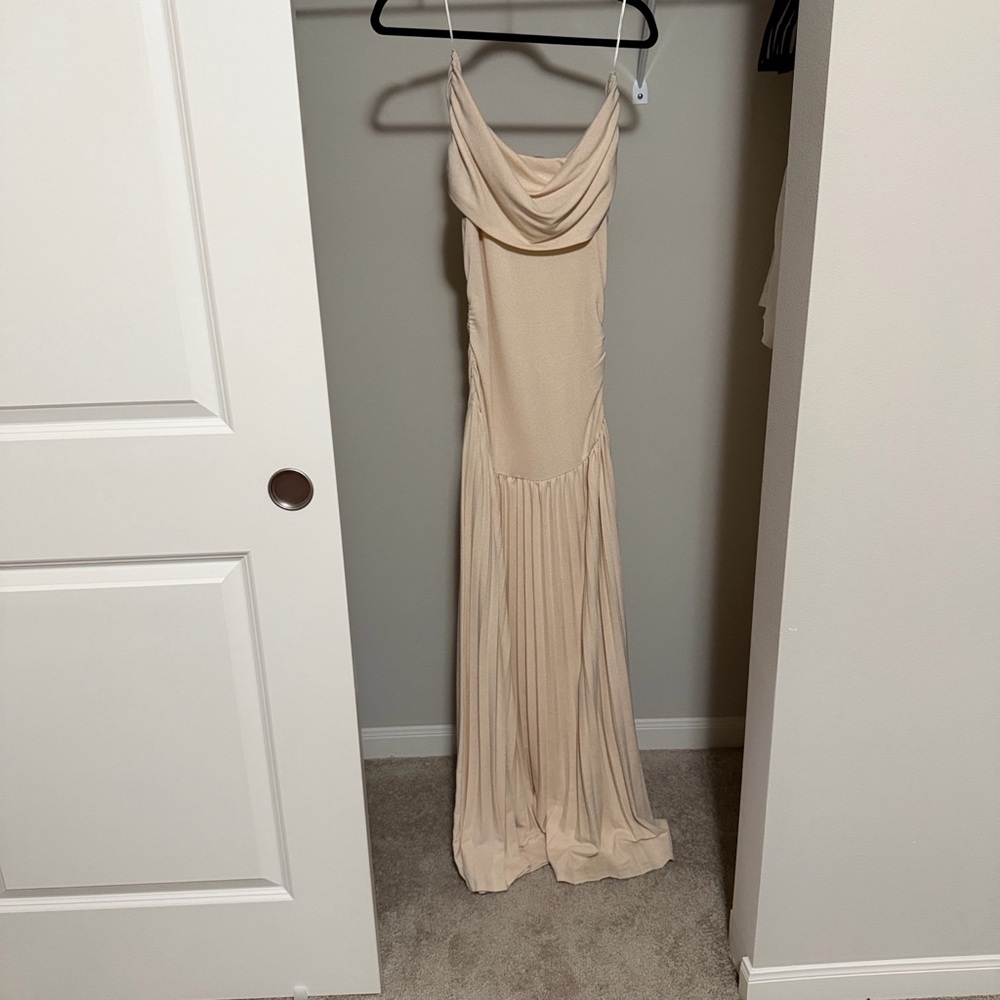 Lioness Field of Dreams Maxi Dress in Oatmeal